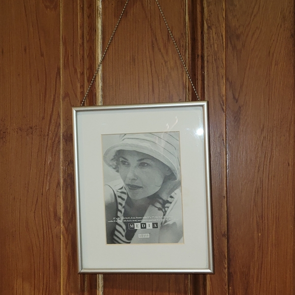 Picture frame - Picture 3 of 8